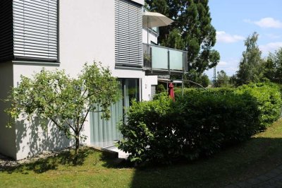 Neuwertige 2-Zimmer-Erdgeschosswohnung mit gehobener Ausstattung und Terrasse (vermietet)