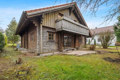 Charmantes Holzblockhaus mit schönem Garten in Dobel