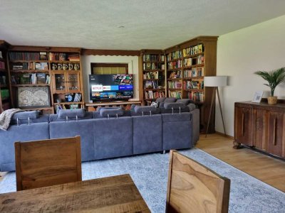 Exklusive 3-Zimmer-Erdgeschosswohnung mit Balkon und Garage in Rettenberg