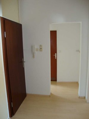 Helle 3-Zimmer-Wohnung im Obergeschoss in Wiesbaden