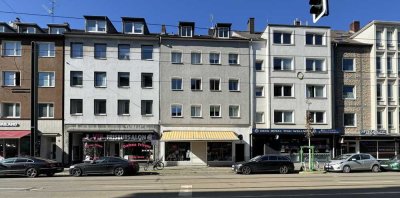 Helle und großzügige 3-Zimmer-Wohnung mit Balkon in hervorragender Lage von Düsseldorf- Pempelfort
