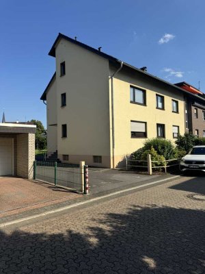 Ansprechende und modernisierte 1-Zimmer-Wohnung mit geh. Innenausstattung in Leichlingen (Rheinland)