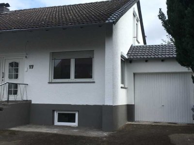 2-Zimmer Dachgeschosswohnung mit Terrasse  auf dem Mallendarer Berg zu vermieten