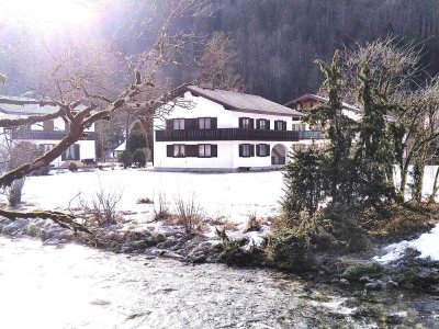 Einfamilenhaus in idyllischer Lage von Ramsau -  Großes Grundstück, Garage