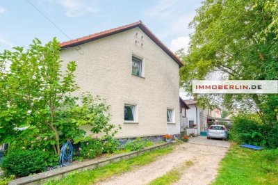 IMMOBERLIN.DE - Behagliches Ein-/Zweifamilienhaus in harmonischer Lage im Ortskern