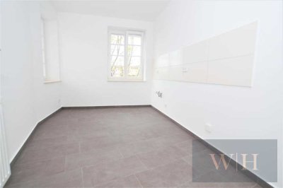 Traumhafte 2-Raum Wohnung mit Tageslichtbad, Badewanne und Balkon!