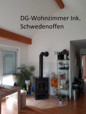 Ansprechende und gepflegte 3,5-Raum-DG-Wohnung mit Balkon und EBK in Radolfzell am Bodensee