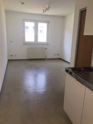 Studenten aufgepasst! Appartement in zentraler Wohnanlage