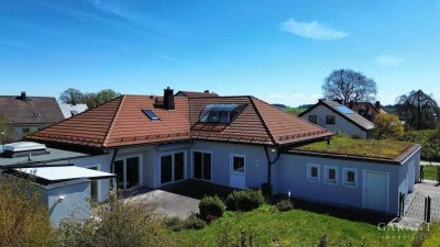 Großer Bungalow, tolle Lage in Kirchenlamitz