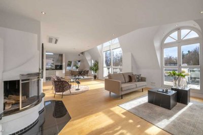 Lichtdurchflutetes, großzügiges Penthouse mit Kamin und Lift direkt in die Wohnung