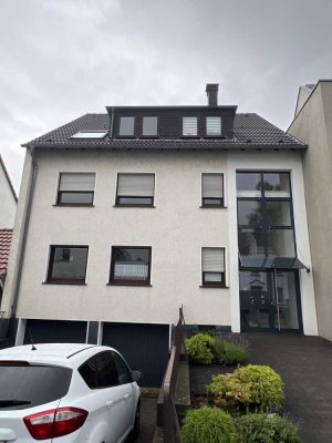 Freundliche 3,5-Zimmer-Wohnung mit Balkon in Bochum