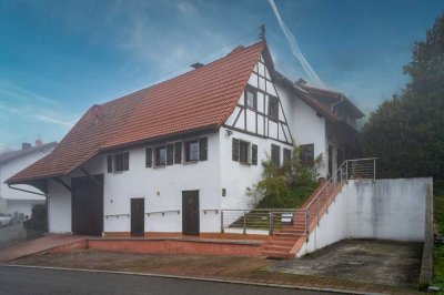 Schmuckstück im Donautal: Liebevoll und hochwertig sanierter Altbau in reizvoller Lage