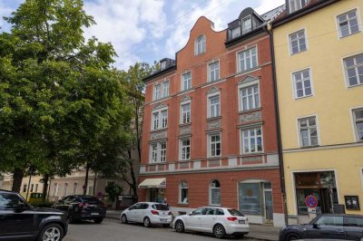 Von Privat für Geschäftsleute möblierte 2-Zi-Whg. Jugendstil Altbau