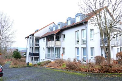 Helle und sehr gepflegte 2 Zimmer Wohnung mit Balkon, im beliebten Stadtteil Johannesberg !