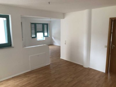 Zentral gelegene 3,5-Zimmer-Wohnung mit Balkon und Stellplatz in Filderstadt-Bonlanden