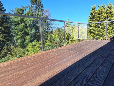 Dachterrasse und eigener Eingang im 2-Familienhaus!