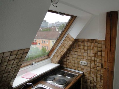 Geschmackvolle 2-Zimmer-Dachgeschosswohnung in Nürnberg