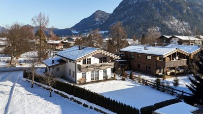 Charmantes Einfamilienhaus mit großem Garten ( PMI-0047 )