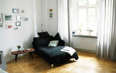 Exklusiv ausgestattete (unmöblierte) 4-Zimmer-ALTBAU-Whg in Essen, Frohnhausen