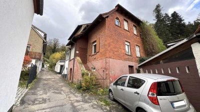 Sanierungsbedürftige 1 Familien-Haushälfte, Weinheim-"Müllheimertal"