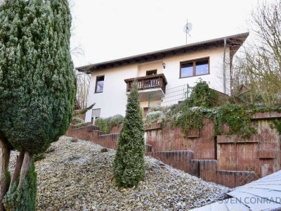 Beste Wohnlage! Einfamilienhaus mit Einliegerwohnung in Idar-Oberstein