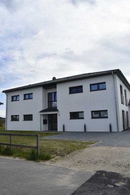 2 Exklusive 3-Raum-EG-und OG Wohnungen mit Balkon/Garten in Suderburg