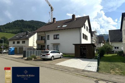 Vermietete Dachgeschosswohnung mit großem Balkon in sehr gepflegtem Zustand