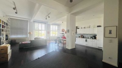 ++ Atemberaubende Loft-Wohnung ++ Spa-Badezimmer I EBK I Gäste-WC I Balkon I Aufzug