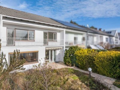 Sanierungsbedürftiges Reihenmittelhaus mit Baureserve im Dachgeschoss in Großhadern