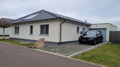 Schönes geräumiges Einfamilienhaus im Bungalow-Stiel Magdeburg  Alt Olvenstedt,