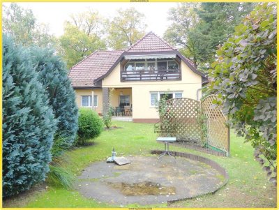 Hohen Neuendorf! Familiengerechtes Einfamilienhaus Massivbau 1991 mit ca. 935 m² großem Grundstück