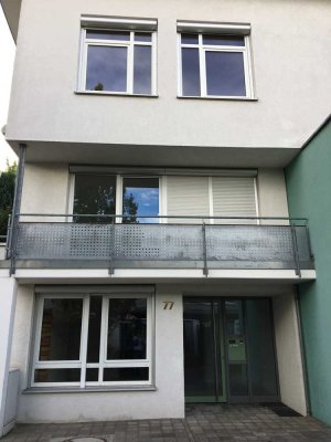 Gepflegtes 5-Zimmer-Reihenendhaus mit EBK in Bad Cannstatt, Stuttgart