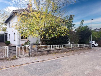 Traumhaus in Saulheim: Großes Einfamilienhaus mit Südwest-Garten, Garage – Sanierungsbedarf