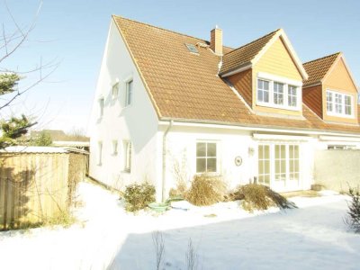 Terrassentür auf, Natur rein – Ihr grünes Zuhause in Gleschendorf