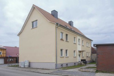 helle 2-Zimmer-Wohnung im Dachgeschoss