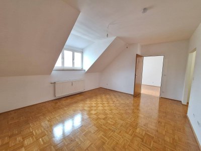 360 Tour / Sanierte 2-Zimmer-Neubau-Dachgeschosswohnung in zentraler Lage von Klagenfurt