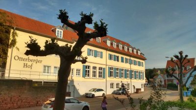 Betreutes Wohnen - Geschmackvolle 2-Zimmer-Wohnung mit Einbauküche in Otterberg