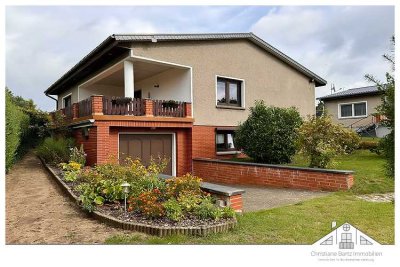 Wunderschöner Blick auf den Ventschower See - Geräumiger Bungalow auf großem Grundstück zu verkaufen