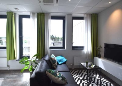 Moderne 1-Zimmer-Penthouse-Wohnung, schick & wohnlich ausgestattet, zentral in Niederrad