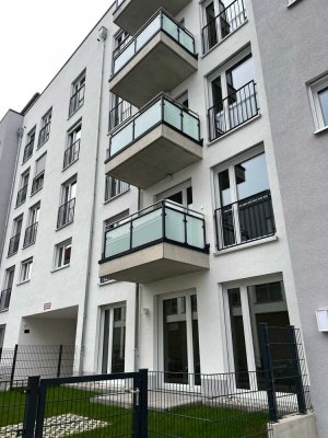 2-Zimmer-Wohnung mit sonnigem Balkon und moderner Einbauküche