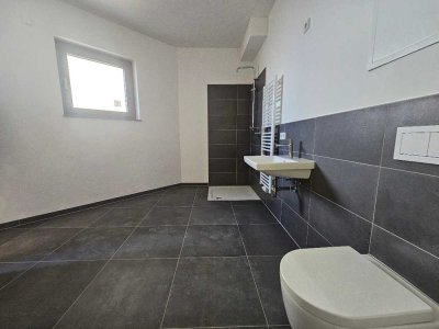 Luxuriöse Wohnung mit Badezimmer en Suite und großer Terrasse