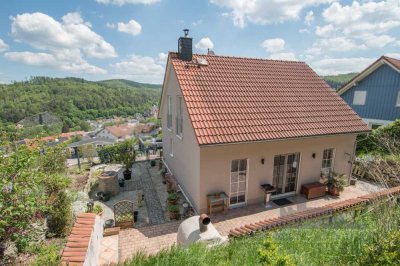 Freistehendes Einfamilienhaus in ruhiger Lage von Schmitten mit Panoramablick - Provisionsfrei!