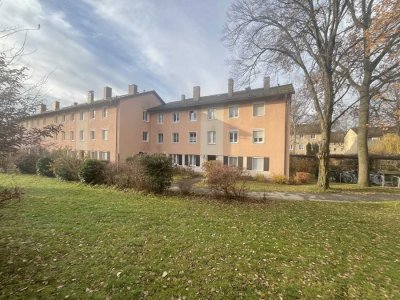 Münchner Immobilien MUC
Obergiesing - Wunderschöne 2,5 - Zimmer Wohnung in ruhiger Lage.