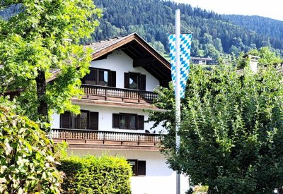 Neu renovierte 2-Zi.-DG-Wohnung in Tegernsee