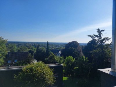 Großzügiges Dachgeschoss mit traumhaftem Ausblick - Erstbezug !!!