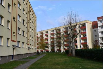 2,5-Raum-Wohnung mit Balkon und Keller in Oranienburg