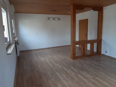 Freundliche 3-Zimmer-Wohnung in Roth