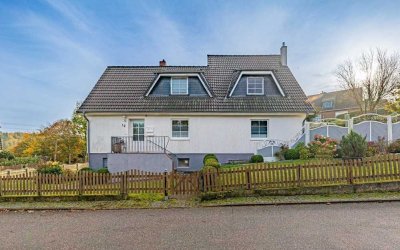 Vermietetes Zweifamilienhaus in ruhiger Lage von Klamp