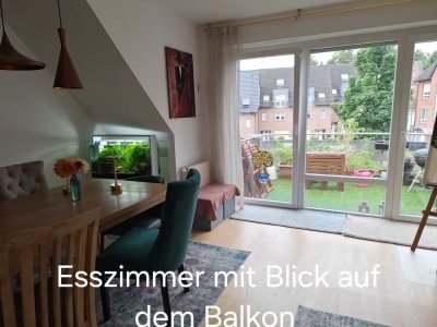 Geschmackvolle Wohnung mit fünf Zimmern sowie Balkon und EBK in 44388, Dortmund