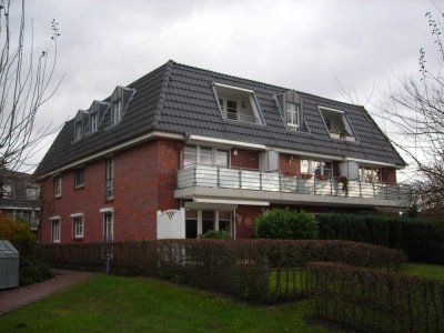 Schöne 2-Zimmer-Wohnung mit großem Sonnenbalkon in bevorzugter Lage von Henstedt-Ulzburg